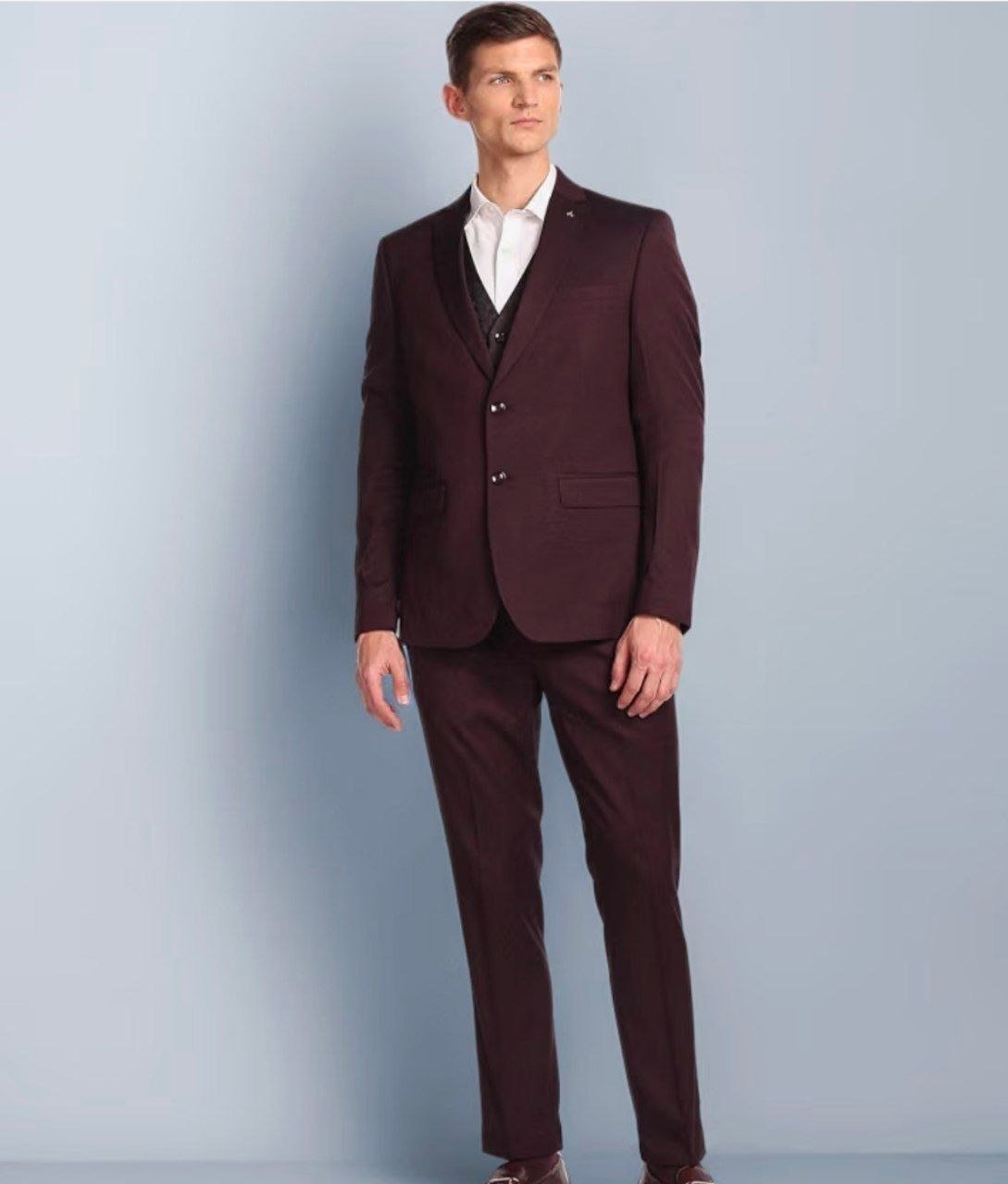 Arrow Men Solid Hudson Tailored Fit Three Piece Su
