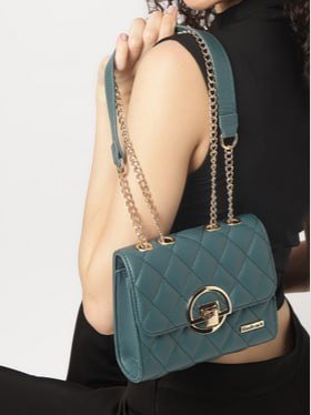 Fastrack Quilted Sling Bag 797 Mrp 1 399 43 L