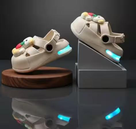 Feet Well Shoes Boys Self-design Clogs 465 Mr