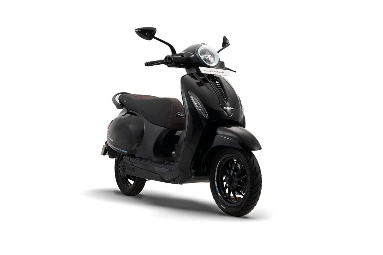 Loot For Needy Bajaj Chetak C3501 Electric Scooter