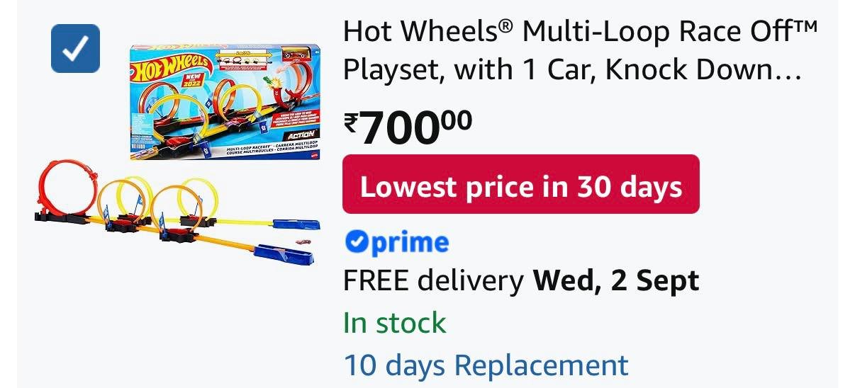 Loot Hot Wheels Multi-loop Race Playset 700