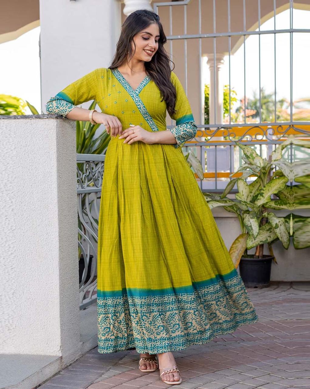 Nyrika Women Self-design Anarkali Kurta 531