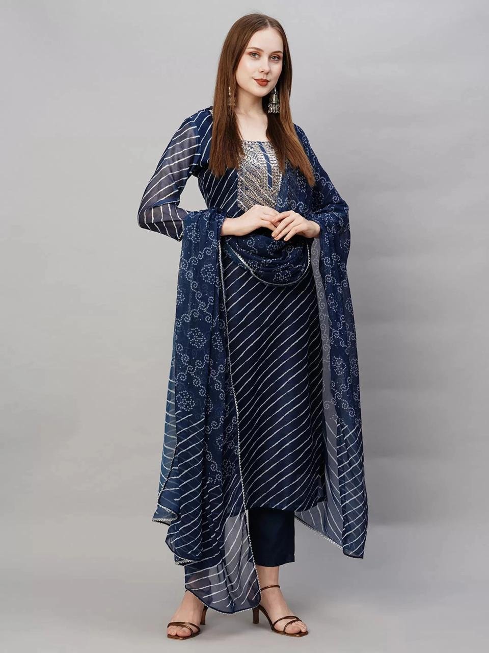 Piludi Women Viscose Rayon Kurta Pant Dupatta Set 