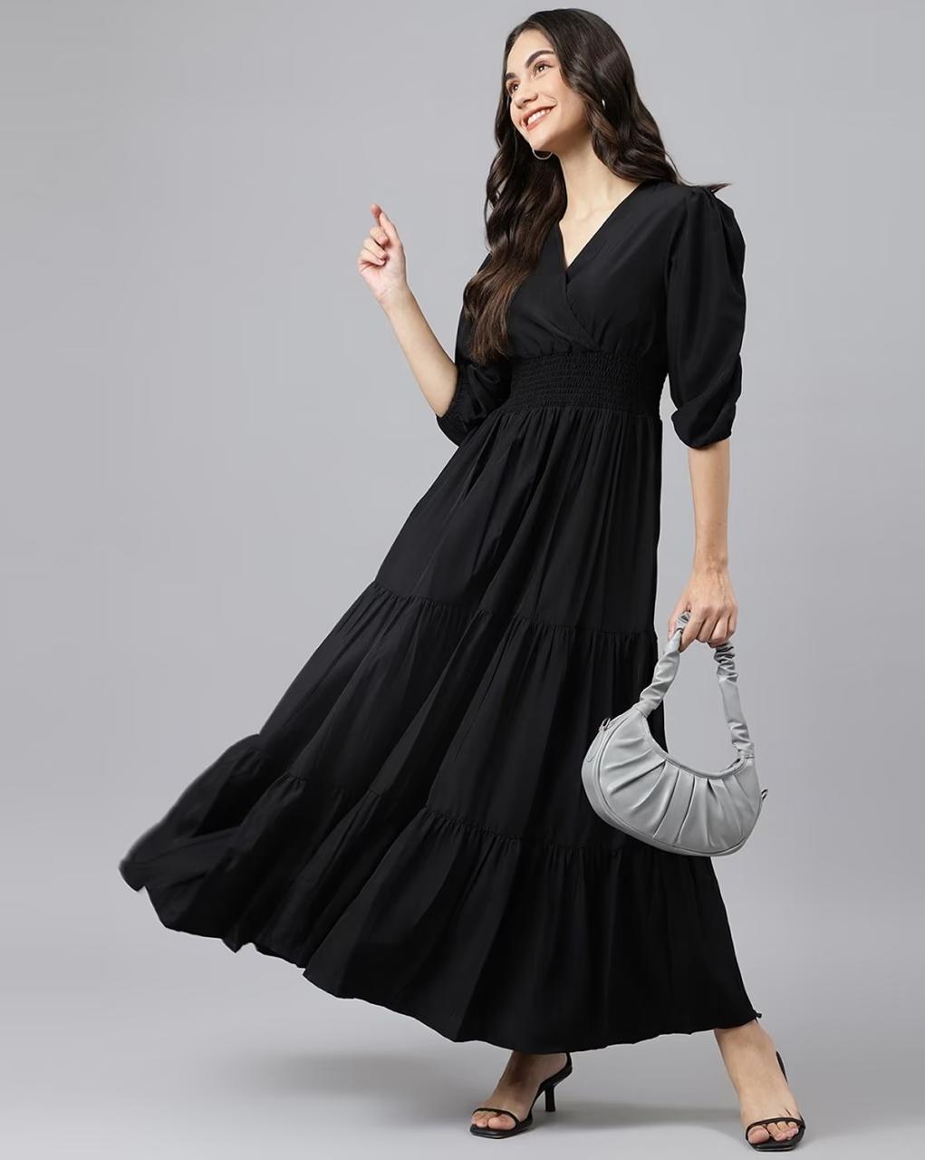 Raiyani Enterprise X Ag Women V-neck Maxi Tiered D