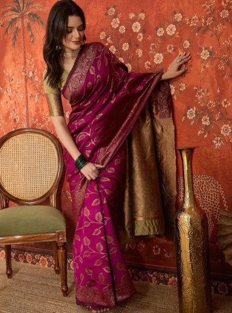 Sangria Woven Design Zari Silk Blend Banarasi