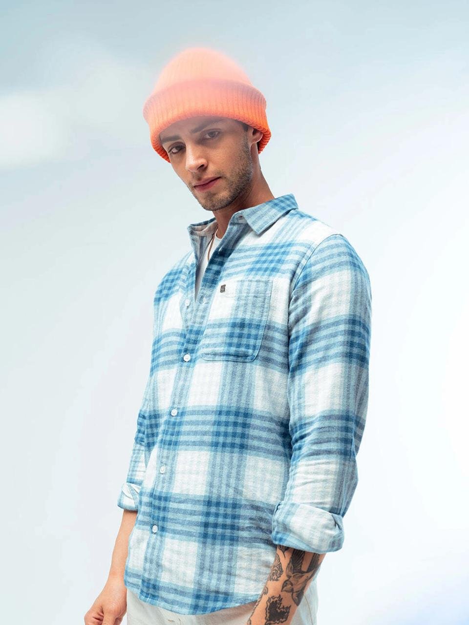 The Bear House Men Slim Fit Checkered Spread 