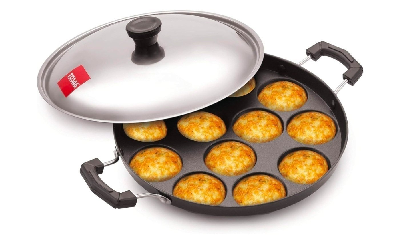 Tosaa Aluminium 12 Cavity Appam Patra Paniyarakkal
