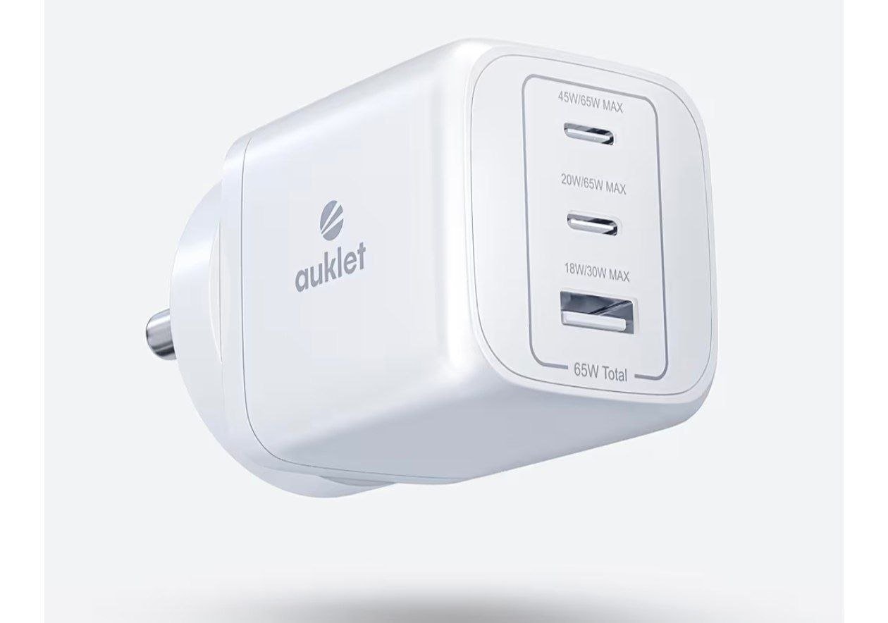 W Gan Fast Wall Charger At Rs 699 Link Regula