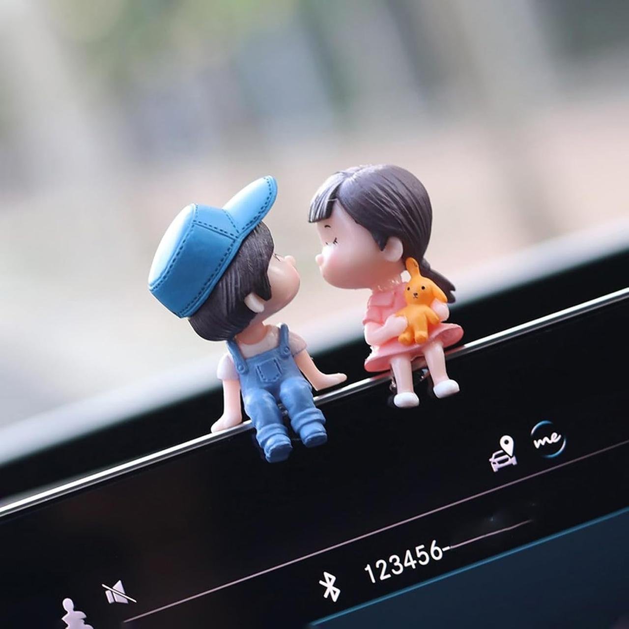 Wolpin Plastic Love Couple Car Dashboard Deco