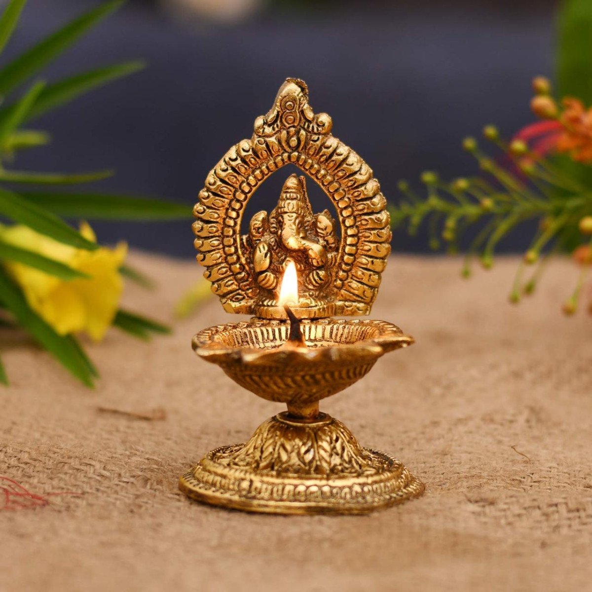 🔥🔥Collectible India Ganesha Diya Oil Lamp - Diwali Diy