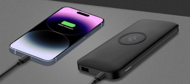 💥Spigen 2 in1 10000 mAh Wireless Charging Power Bank 

�