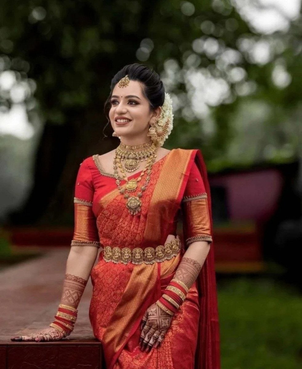 Woven Kanjivaram Pure Silk Art Silk Saree 435