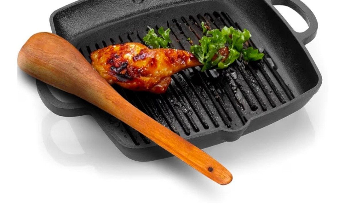 099lifelong Cast Iron Grill Pan 260mm With Wooden Spatula