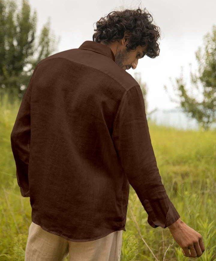 Men Regular Fit Solid Button Down Collar Casual Shirt 299
