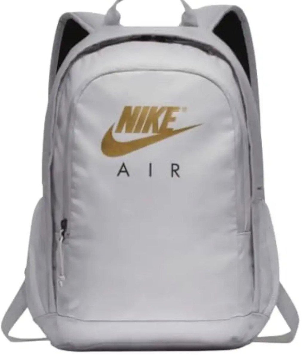 Grab Nike Unisex Air Hayward Backpack At Rs 1 997
