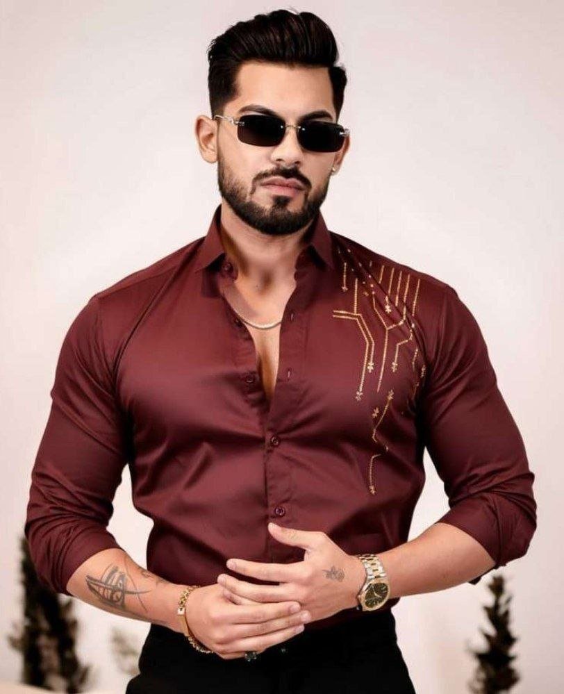 Men Regular Fit Solid Embellished Spread Collar Party Shirt 373