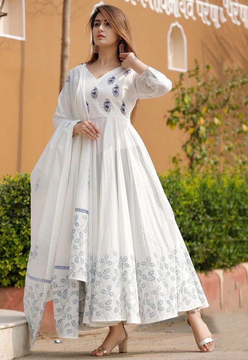 Skyasia Women Printed Pure Cotton Anarkali Kurta W